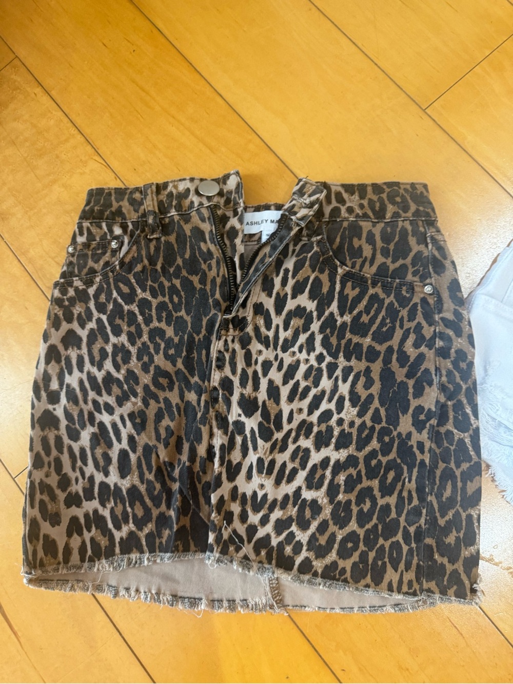 Woman’s XS Ashley Mason Leopard Print Denim Skirt - And Black Bluejean Skirt